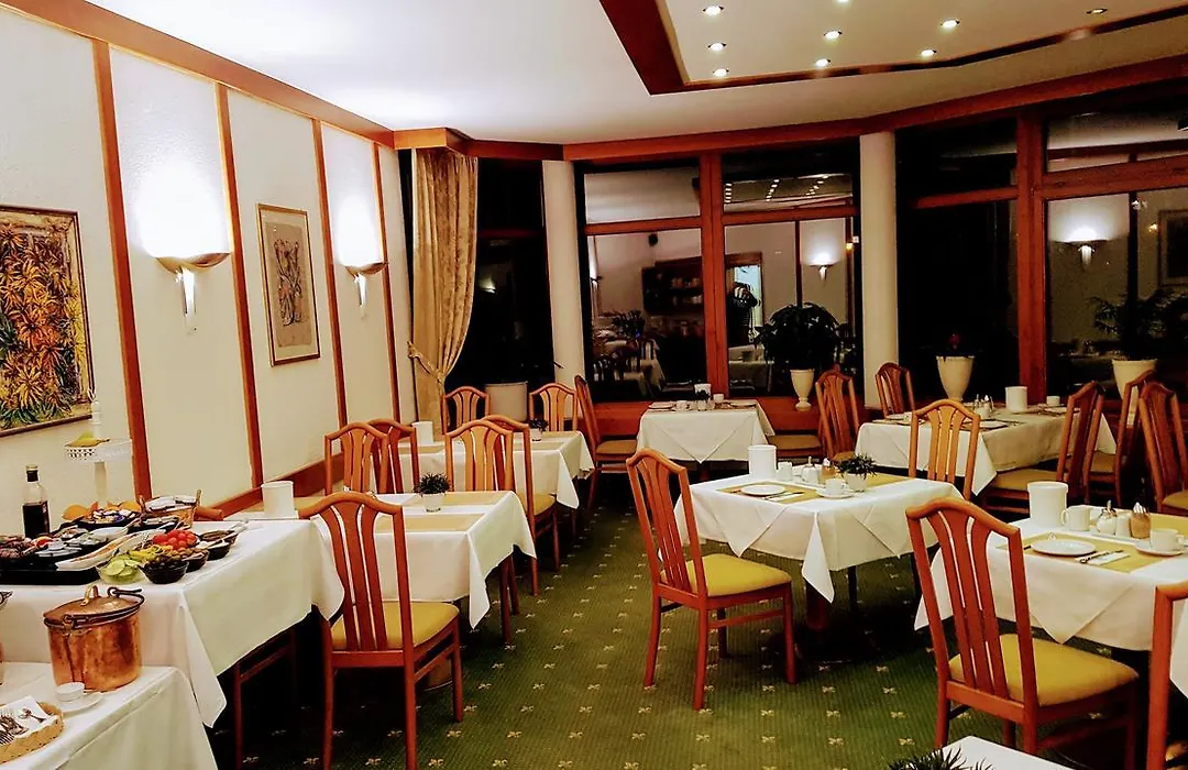 Hotel Garni Reulein-1