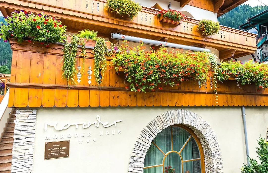 Moroder Haus-1