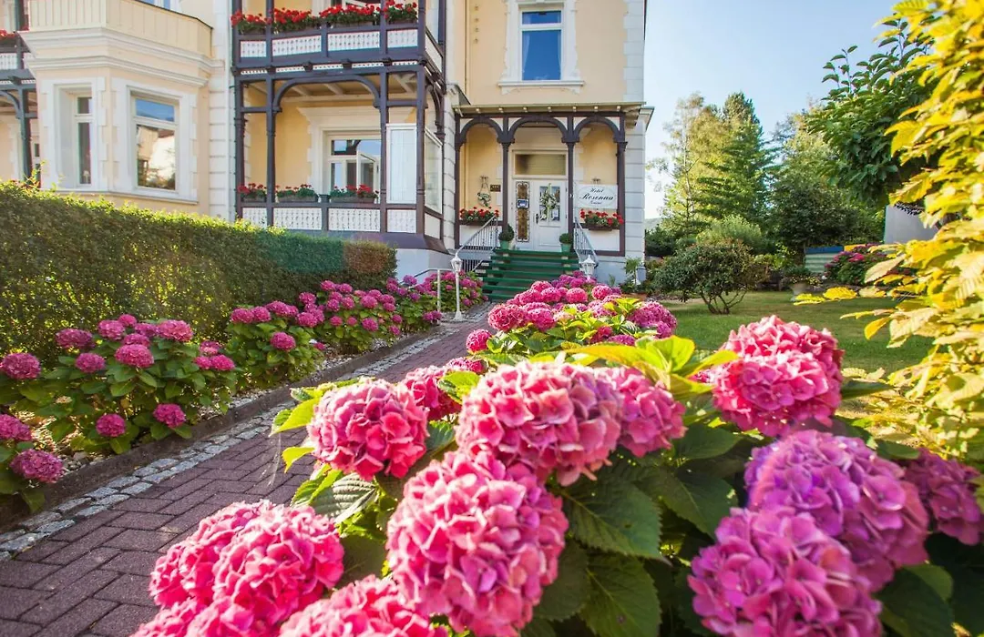 Hotel Rosenau-1