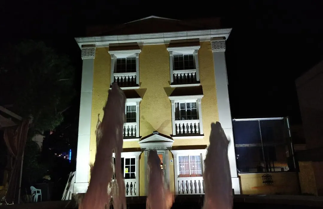 Hotel Pete-1