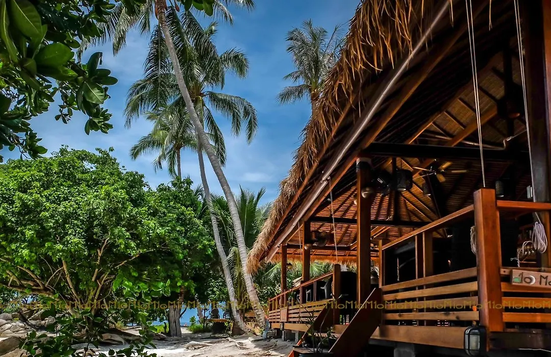 Ten Moons Lipe Resort-1