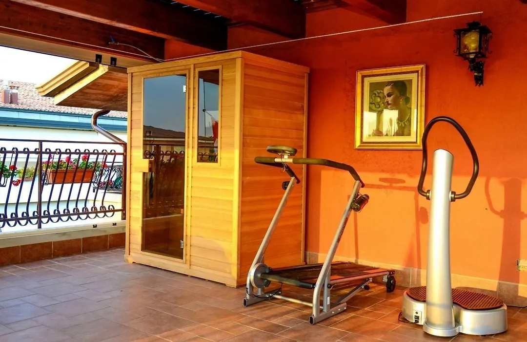 Hotel Benaco-1