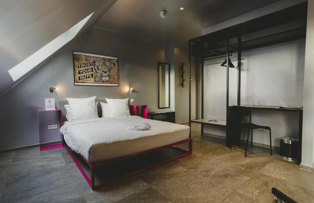 Hotel Jj32 Luxembourg Centre Gare-1