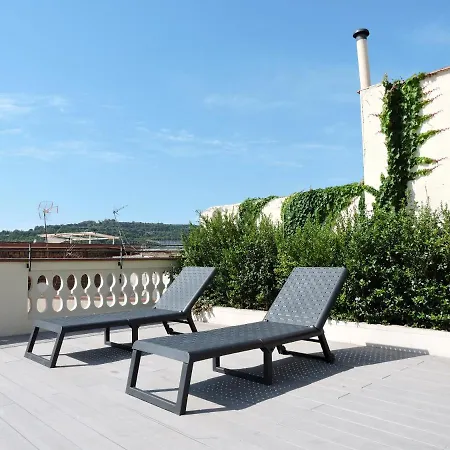 Hotel Raval House-3