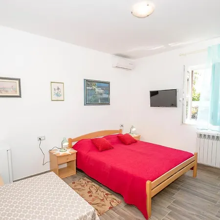 Guest House Ab Adria Home-3
