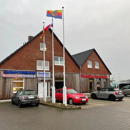 Airport Hotel One Aparthotel Sylt-2