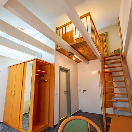 Hotel Rostock West im Kritzmow Park-2