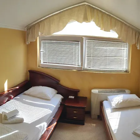 Hotel Mimoza-3