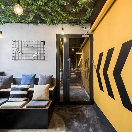7 Rooms Suites-3