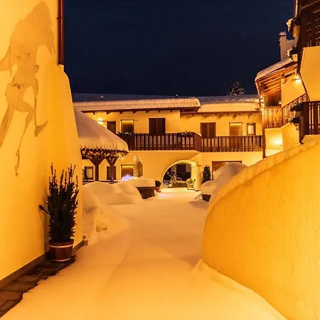 Aparthotel Kastel Seiser Alm-2