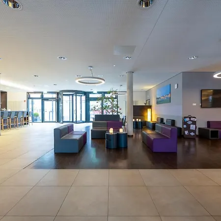 Messe & Airport Hotel Stuttgart-2