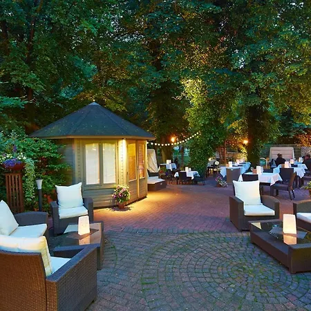Neues Parkhotel-3