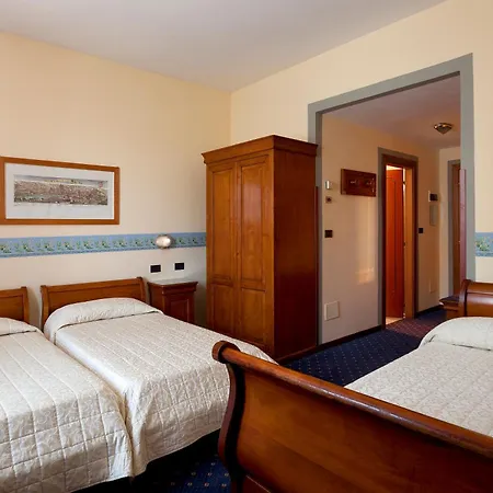Ih Hotels Firenze Select-3