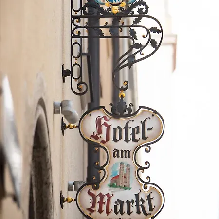Hotel Am Markt-2