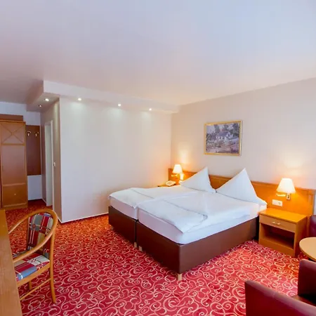 Caravelle Hotel im Park-3