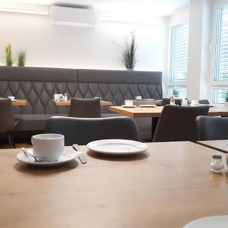 Hotel Weinert-2