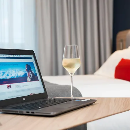 Holiday Inn Express Bristol Filton By Ihg-3