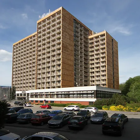 Hotel Krystal-3