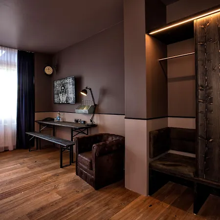Best Western loftstyle Hotel Stuttgart-Zuffenhausen-3