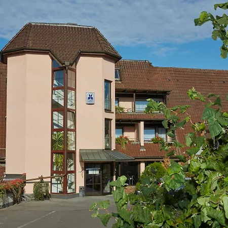Flair Hotel Weinstube Lochner-2