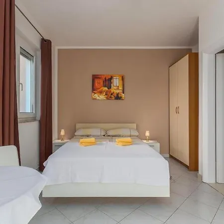 Apartment Zora-2