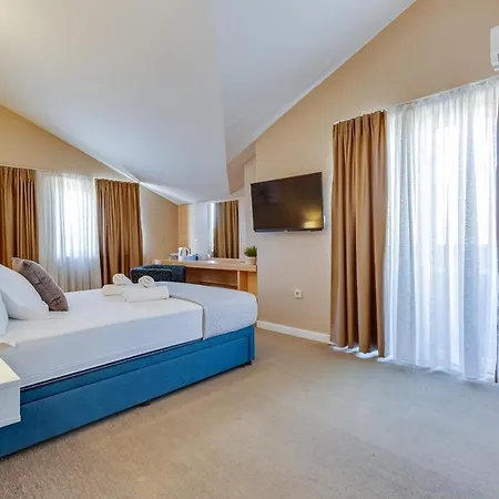 Hotel Sky-3