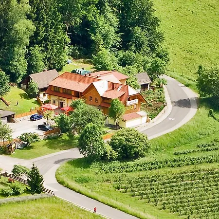 Waldhof-2