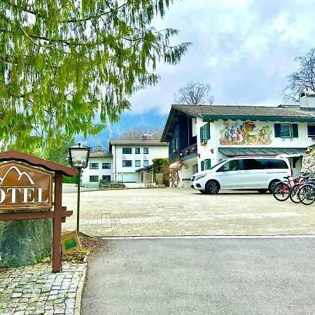 Hotel Bergland-2