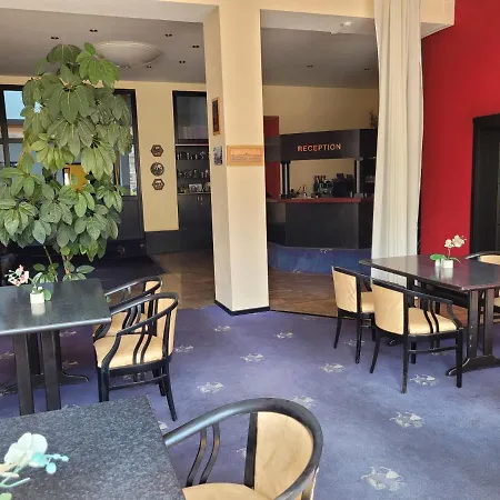 Hotel Schweizer Hof-2