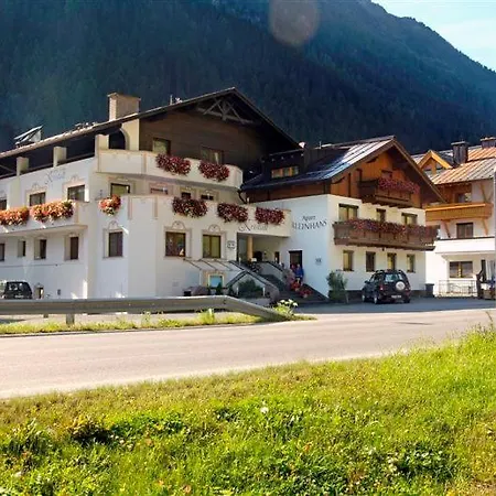 Hotel Kristall-2