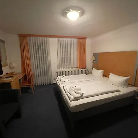 Hotel Zum Strand-3