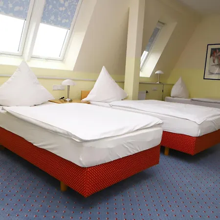 City Hotel-3