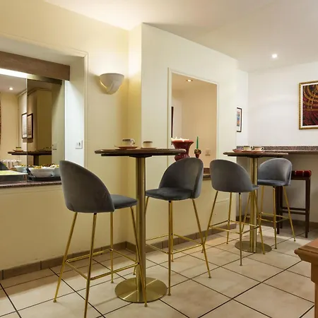 Residence Du Pre-2