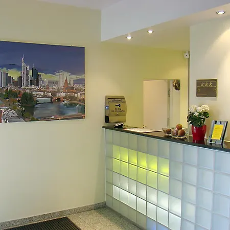 Senator Hotel-2