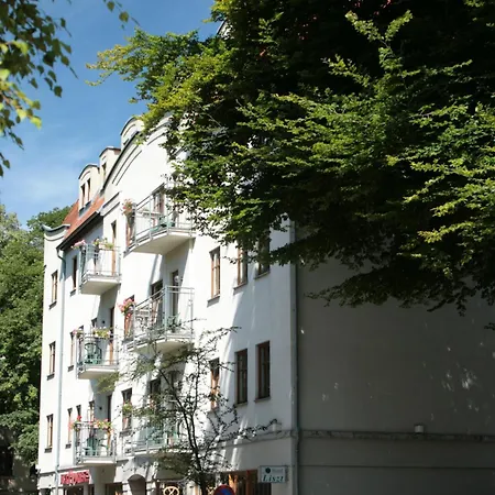 Hotel Liszt-2