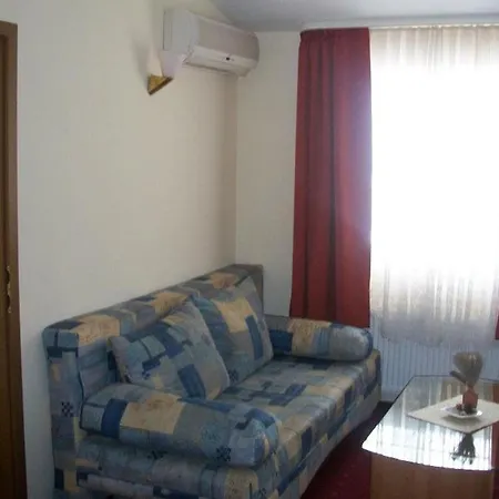 Hotel Galerija-2