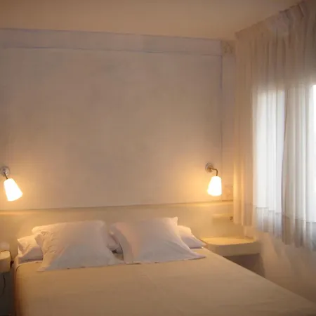 Hotel Carmen-2