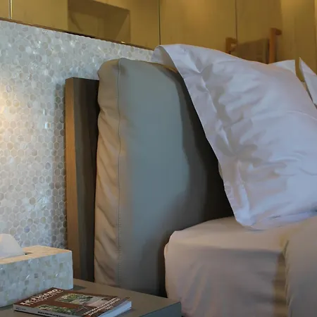 Les Suites Massena-3