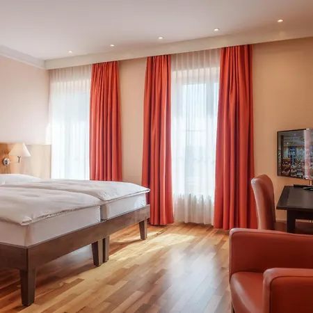 Hotel Schweizerhof Basel-2