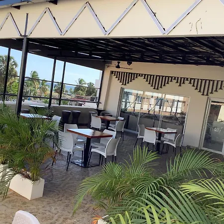 Hotel Blue Malecon And Spa-2