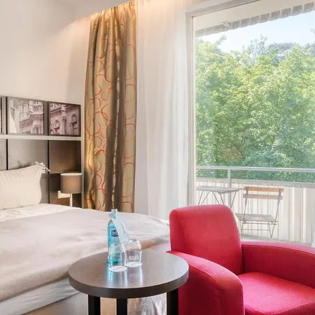 Waldhotel-3