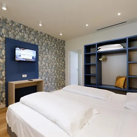 Hotel Residence Zust-3