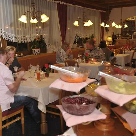 Waldhof-3