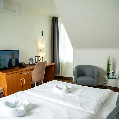 Hogh Hotel Heilbronn-3