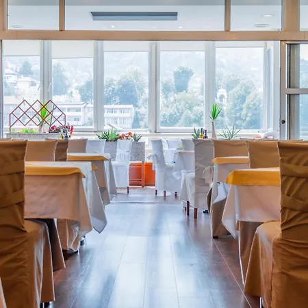 Hotel Saraj-2