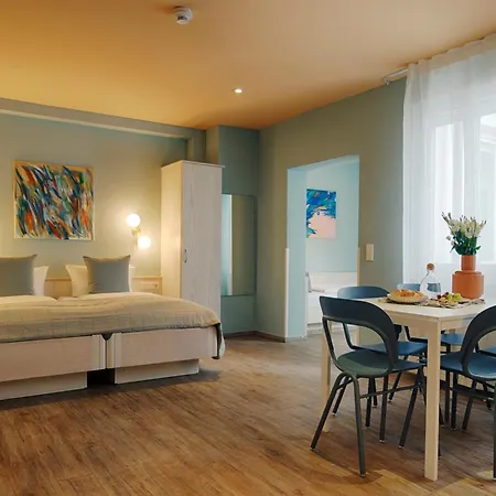 Hotel Kunterbunt in Würzburger Innenstadt-2