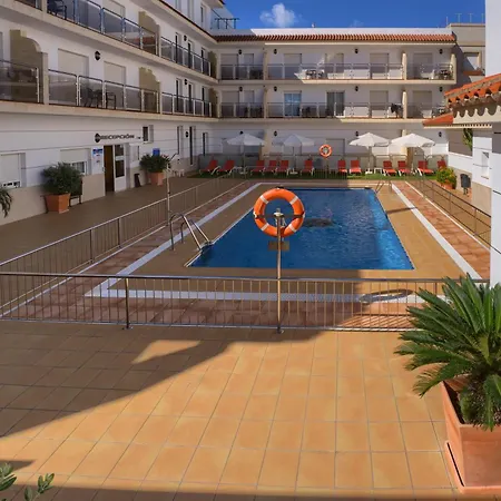 Hotel Apartamentos Loto Conil-2
