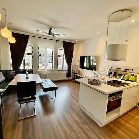 36 Pho Co Hotel & Suites-2