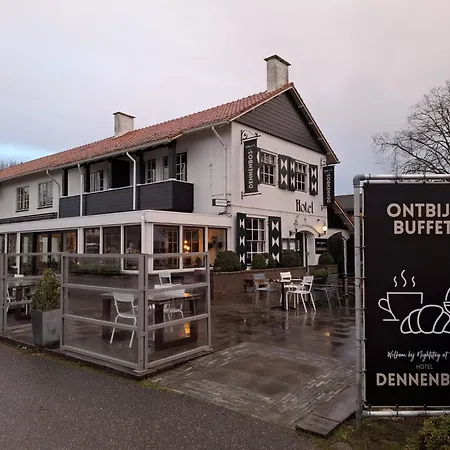 Strandhotel Dennenbos-3