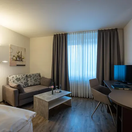 Hotel Pfalzer Hof-2